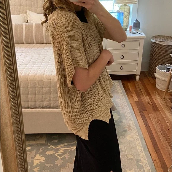 Wishlist Sweater Vest in Beige/Tan, Size Small/Medium - Picture 8 of 8